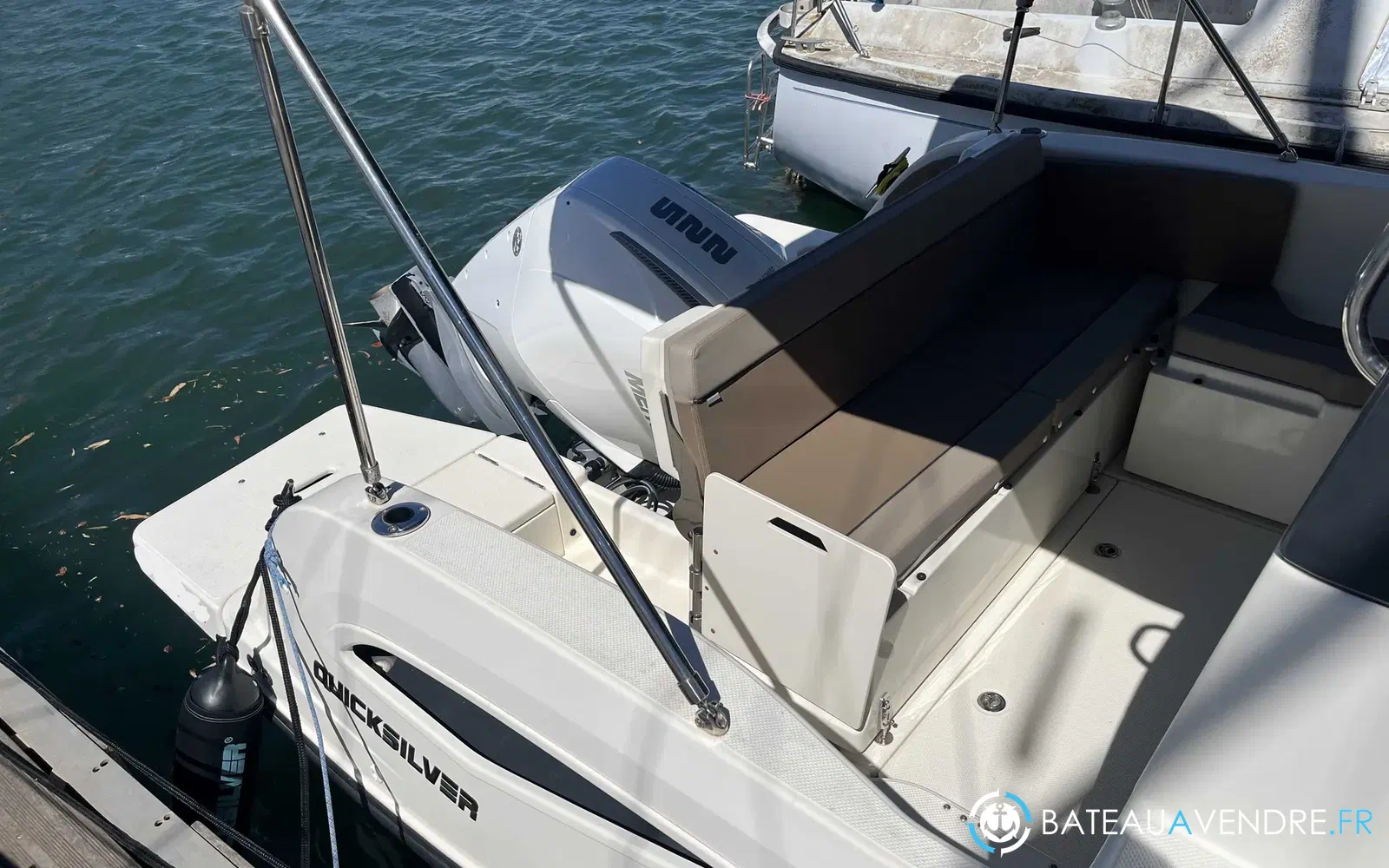slider 15 Quicksilver Activ 755 Weekend