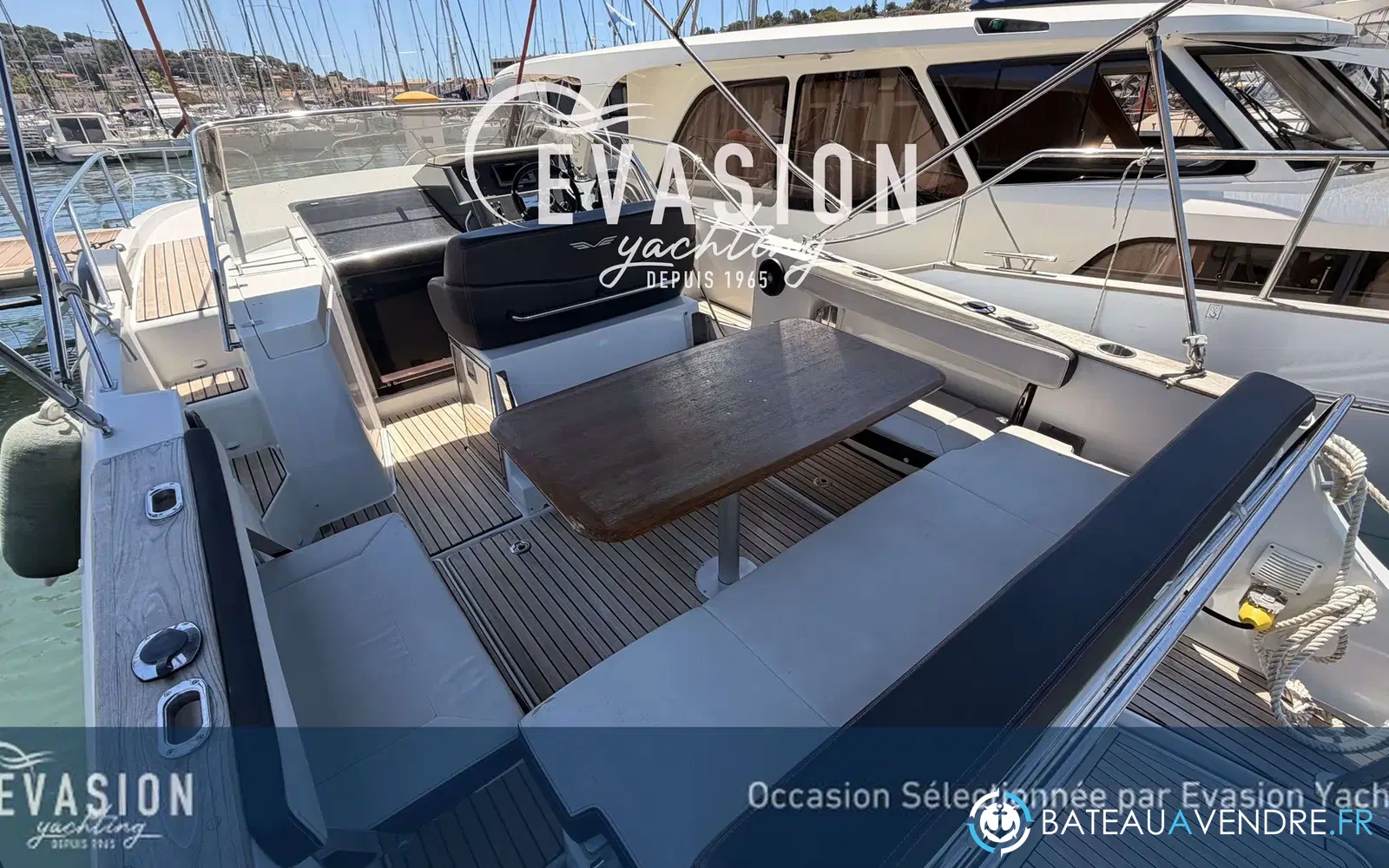 slider 7 Beneteau Flyer 8.8 SUNdeck