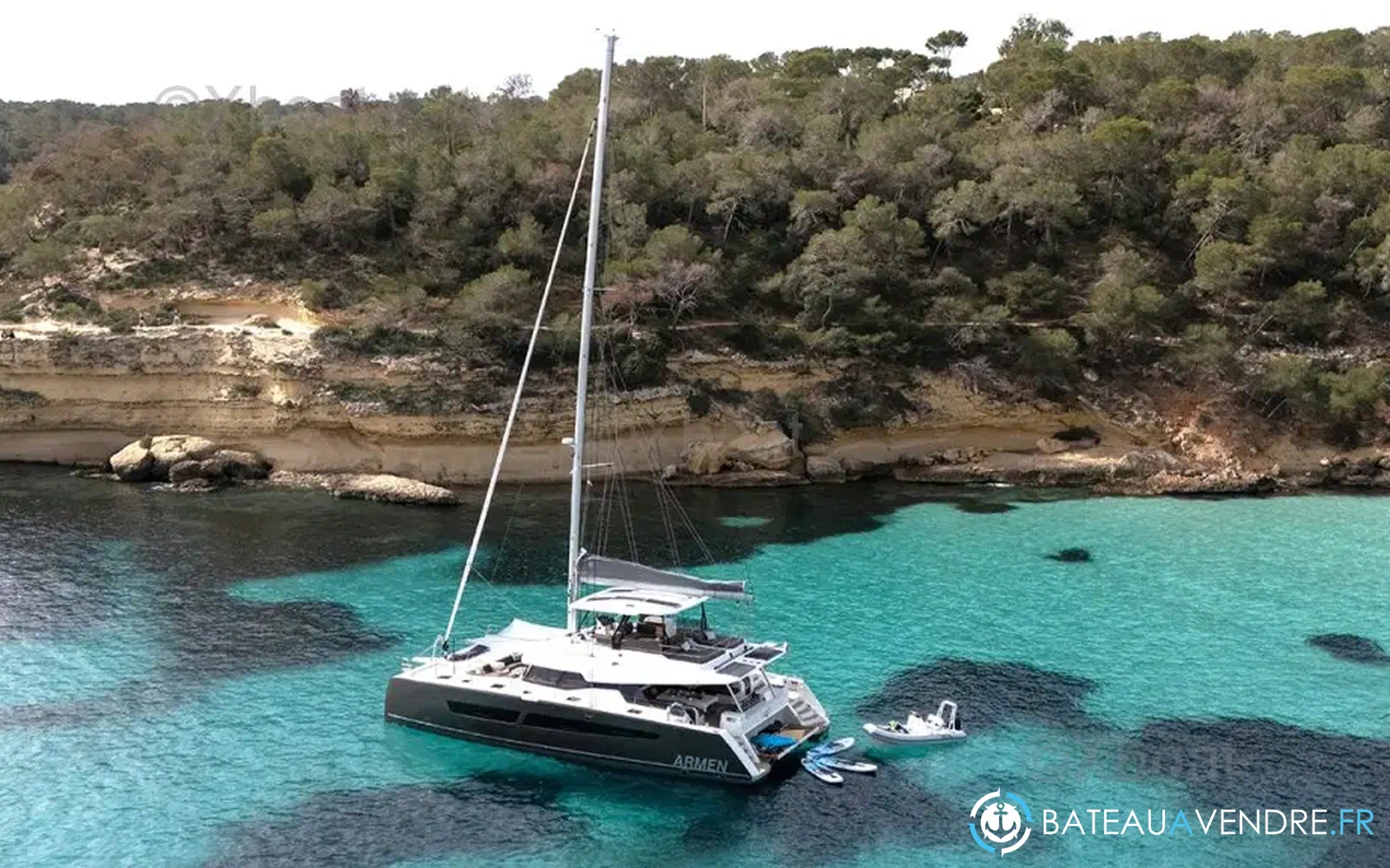 slider 1 Fountaine Pajot Samana 59