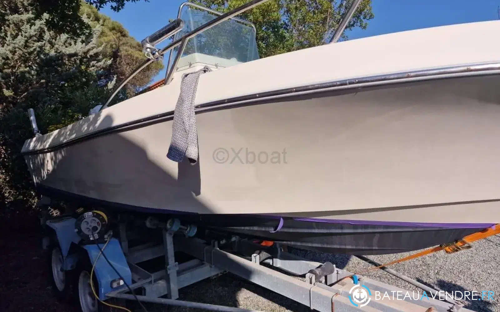 slider 7 Kelt White Shark 175