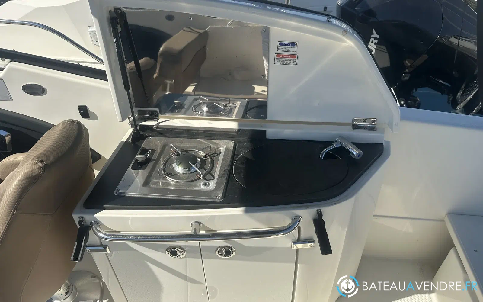 slider 3 Quicksilver Activ 755 Cruiser
