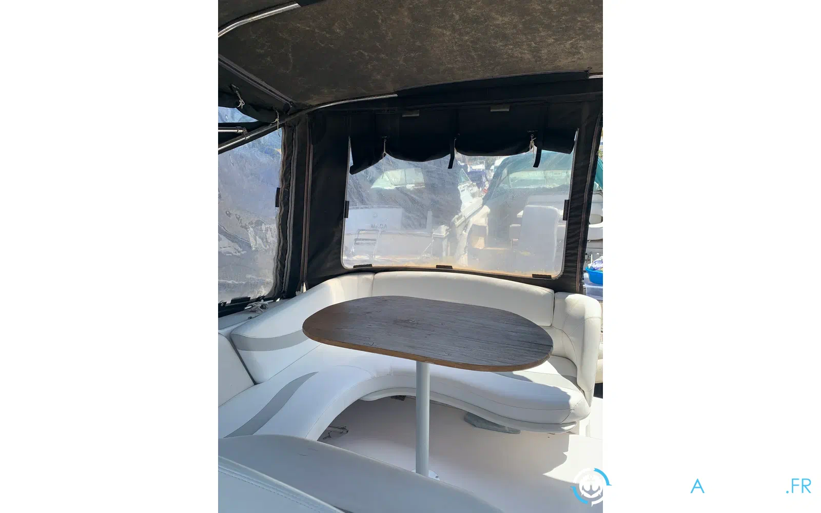 slider 7 Four Winns Vista 238 Limited