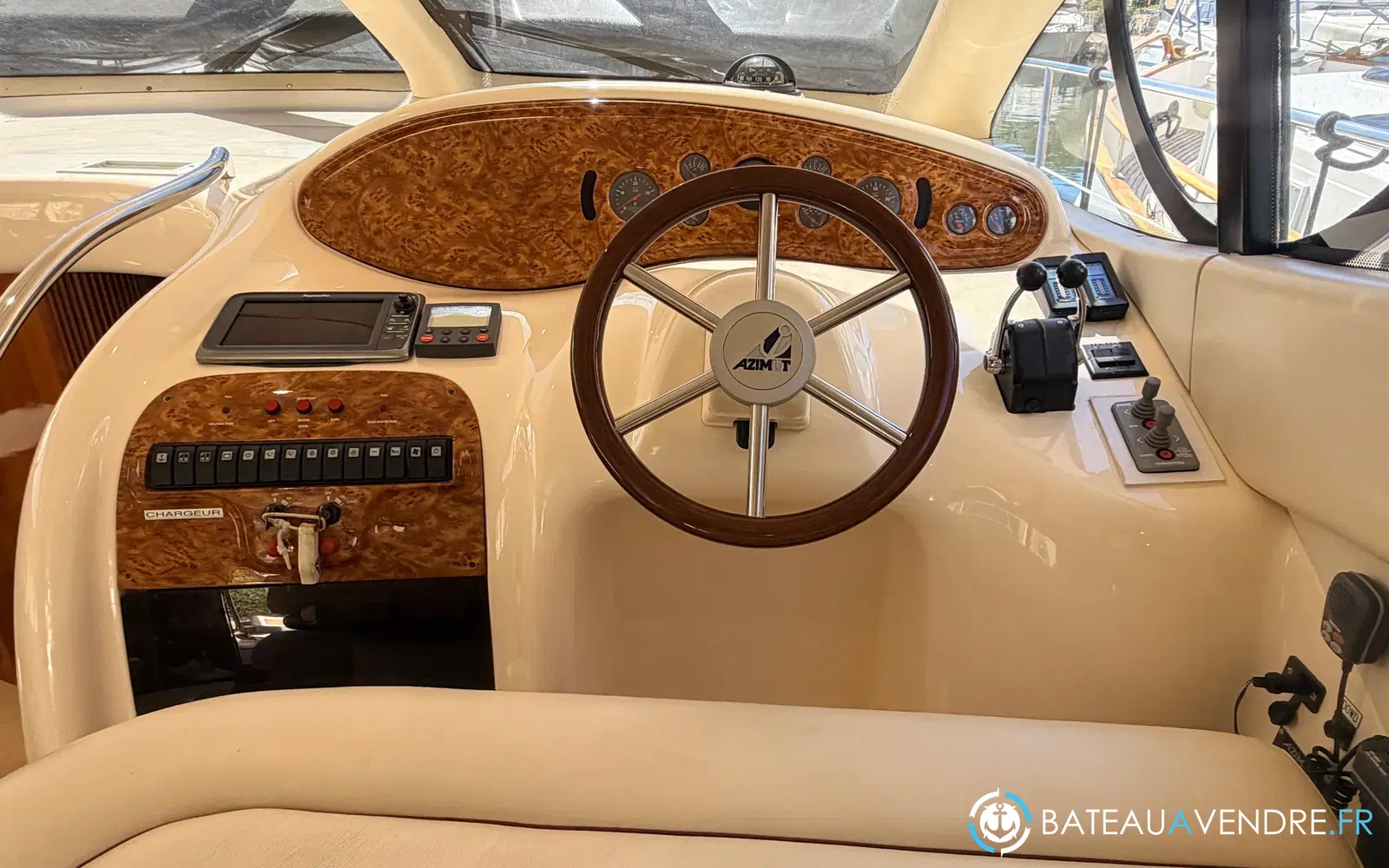 slider 19 Azimut 42 Fly