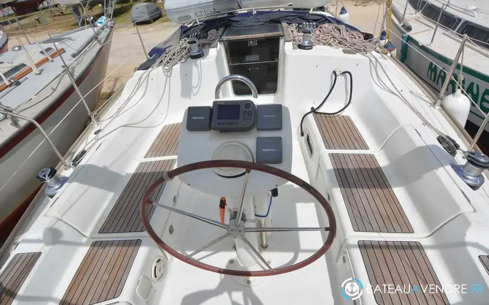 slider 0 Jeanneau Sun Odyssey 37