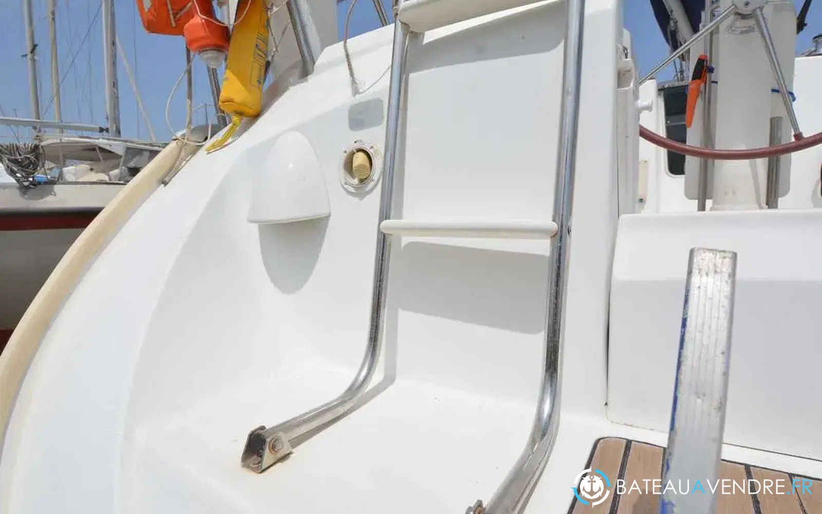 slider 16 Jeanneau Sun Odyssey 37
