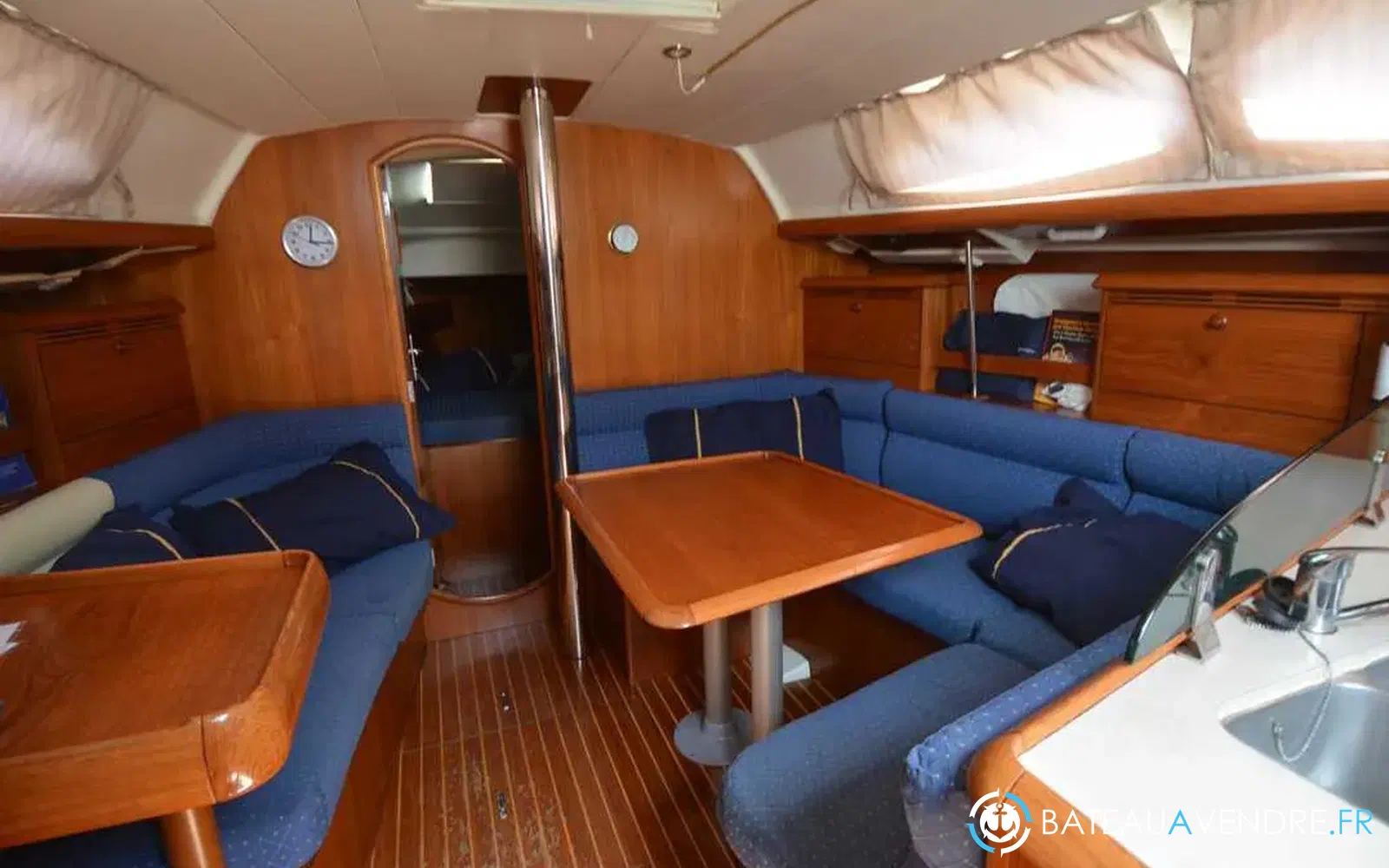 slider 1 Jeanneau Sun Odyssey 37
