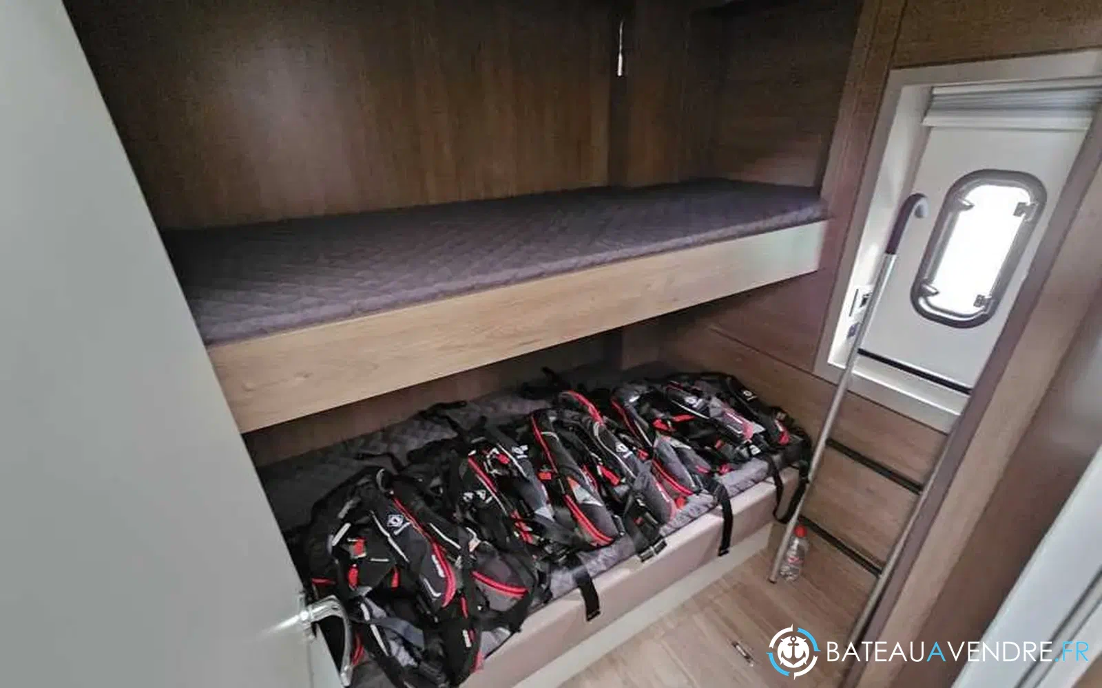 slider 19 Catana Bali 4.6