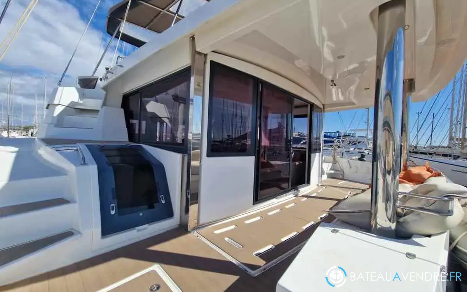 slider 9 Bali Catamarans Bali 5.4
