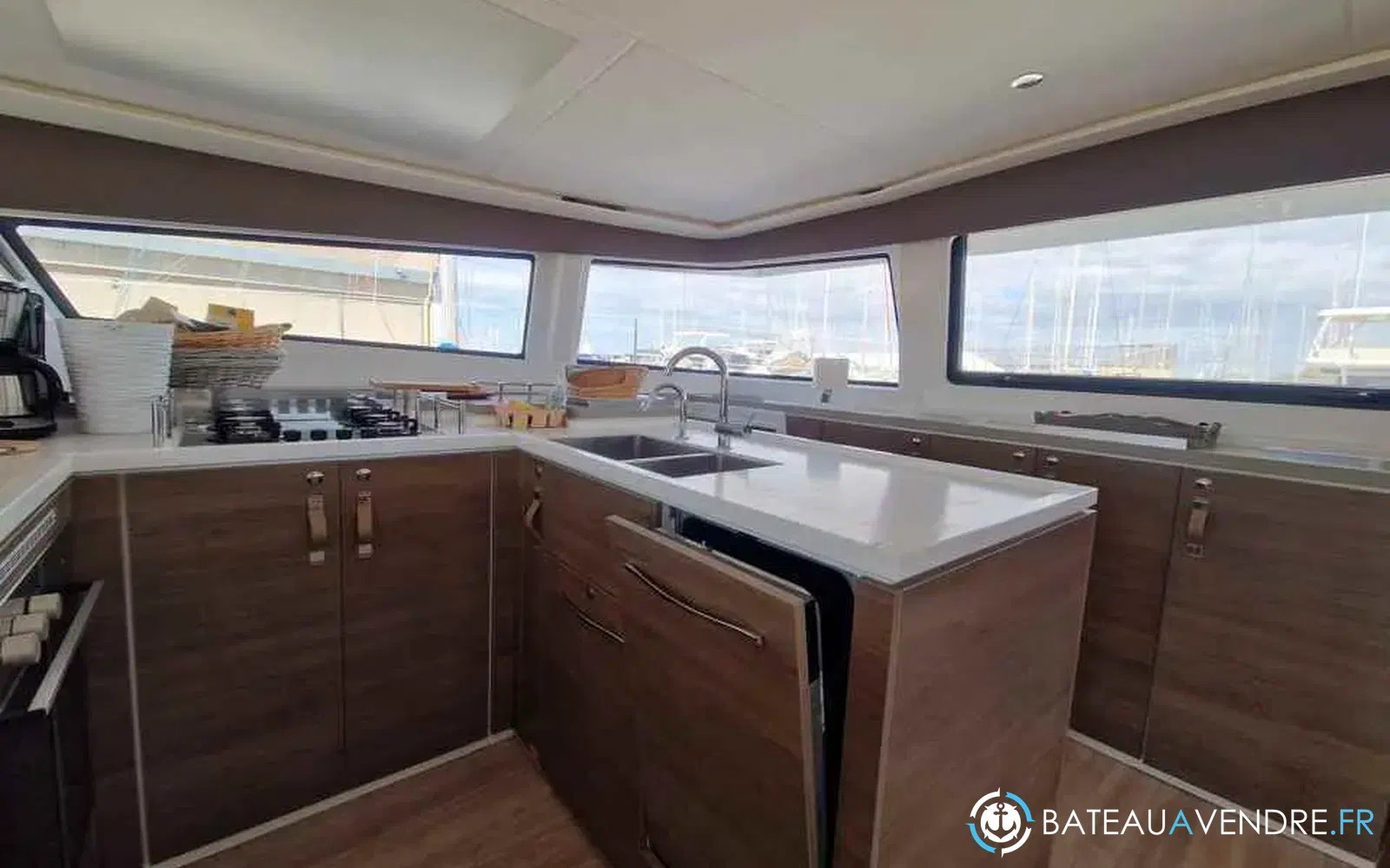slider 27 Bali Catamarans Bali 5.4