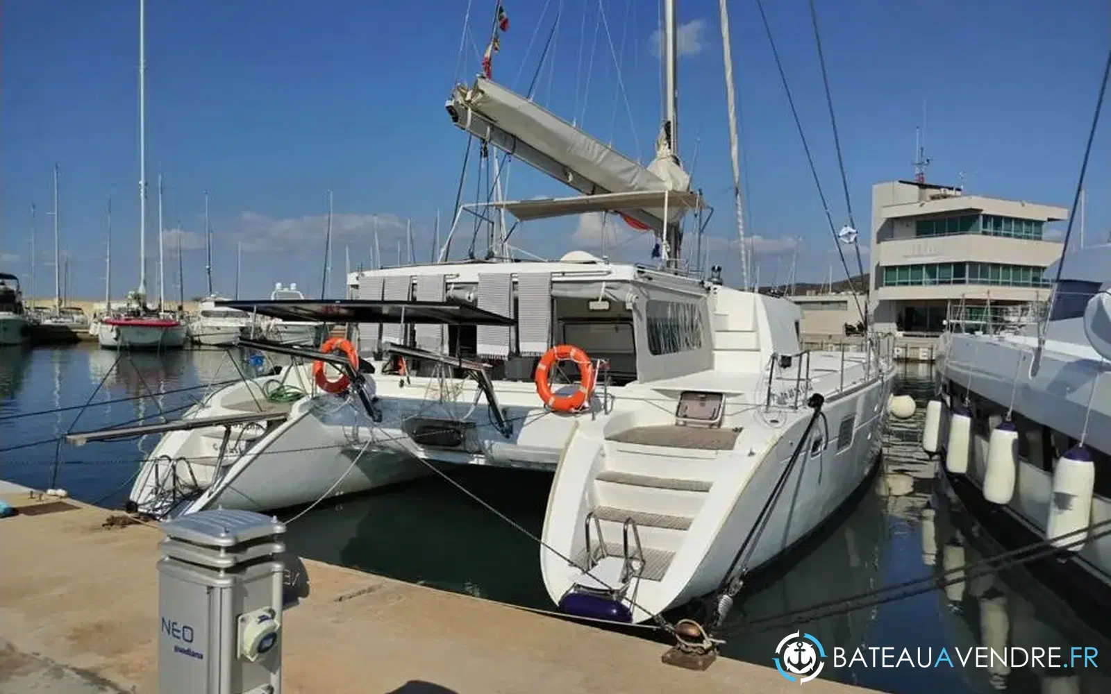 slider 6 Lagoon 500