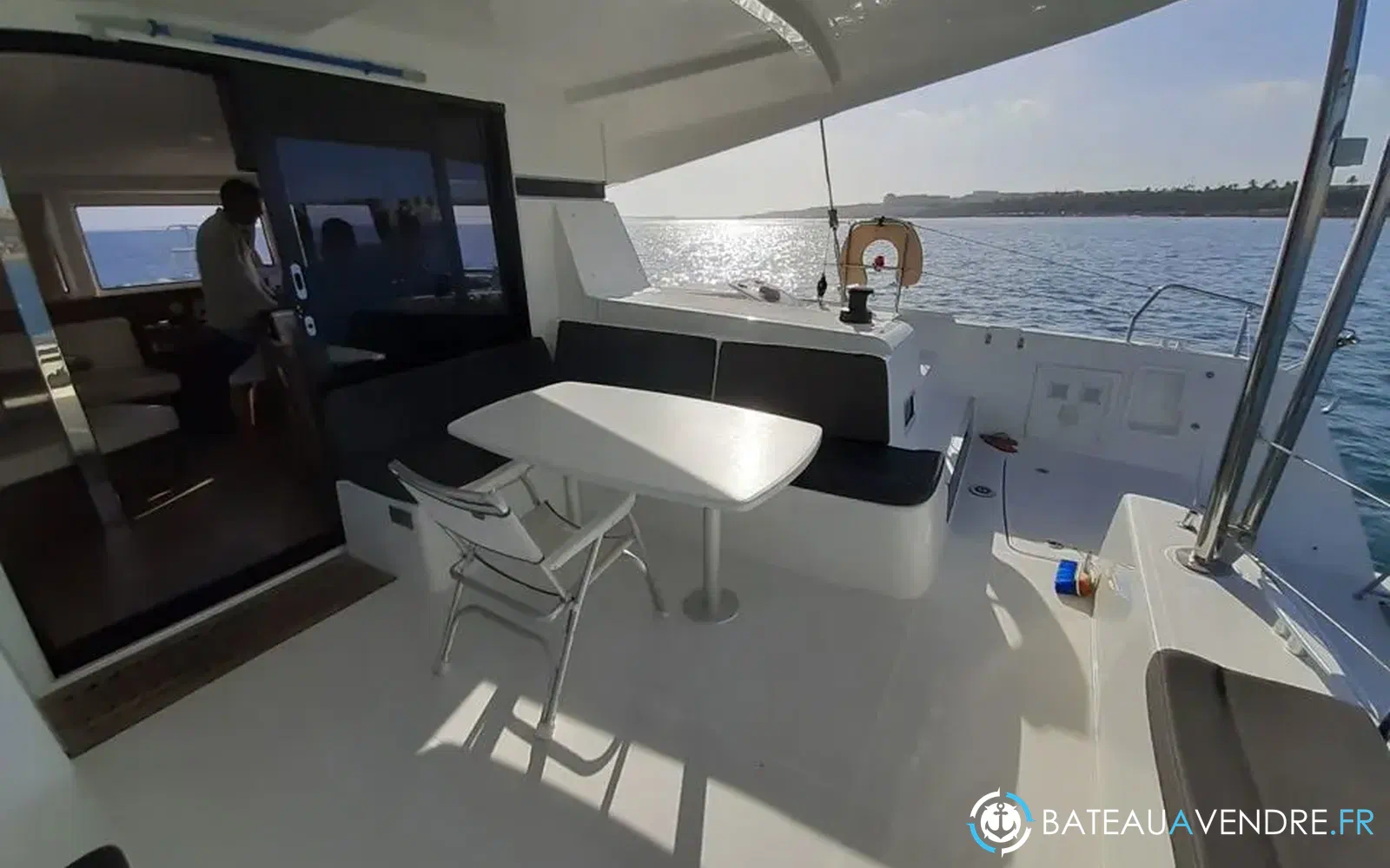 slider 12 Lagoon 42