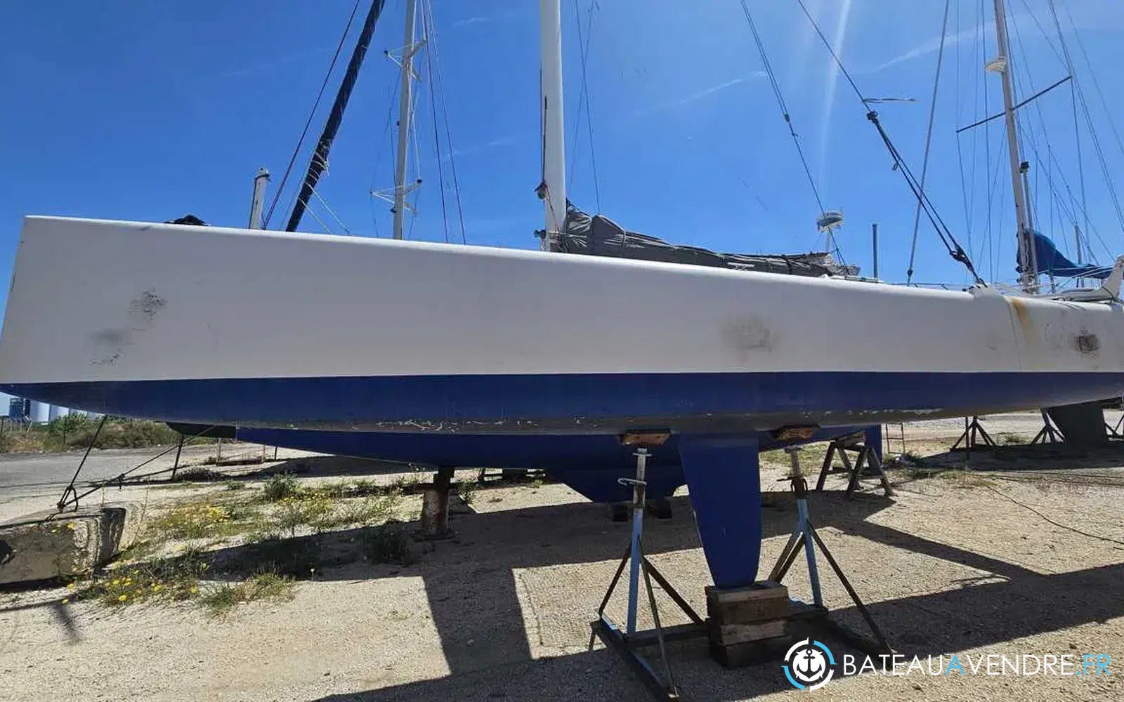 slider 2 Lerouge Yachts Design Pulsar 33