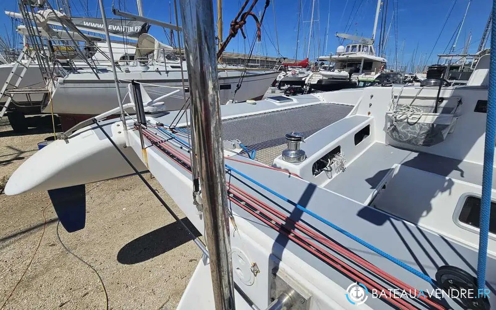 slider 3 Lerouge Yachts Design Pulsar 33