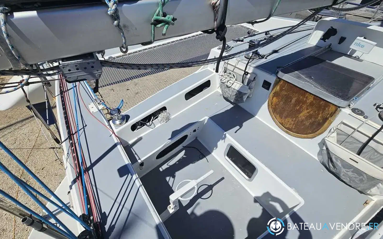 slider 4 Lerouge Yachts Design Pulsar 33