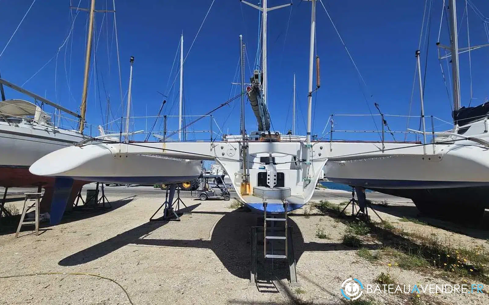 slider 5 Lerouge Yachts Design Pulsar 33