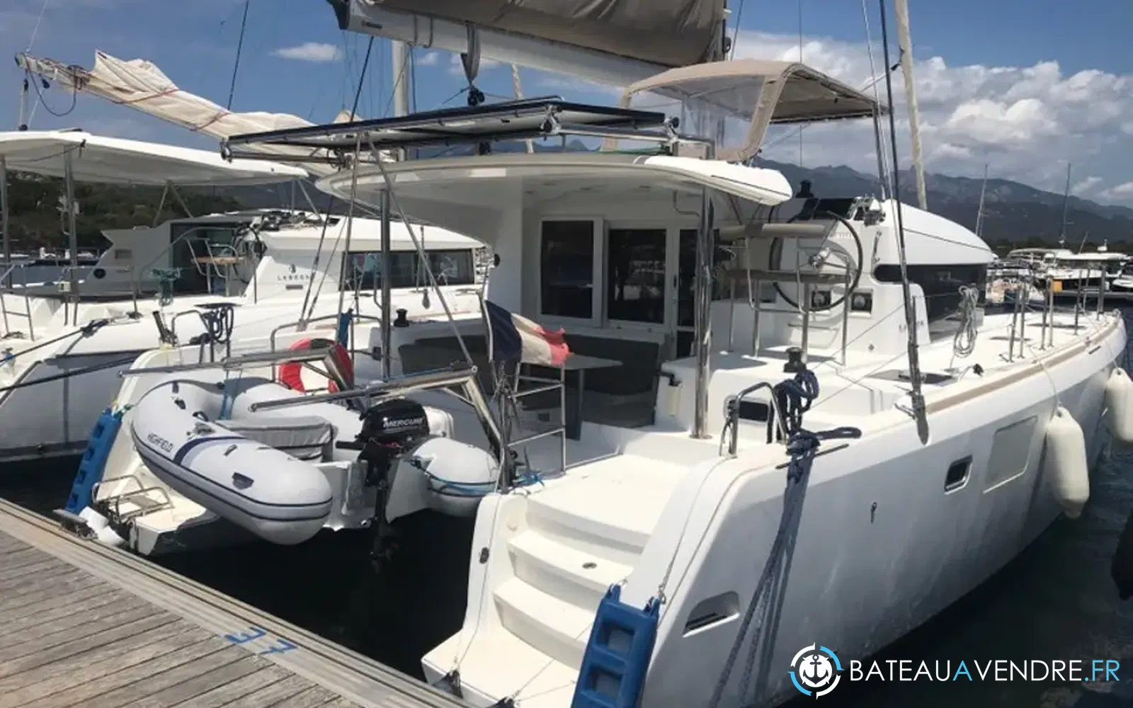 slider 0 Lagoon 39
