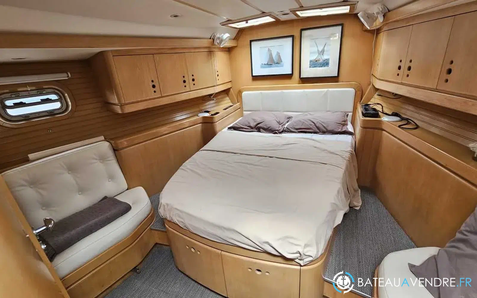 slider 15 Wauquiez Pilot Saloon 60