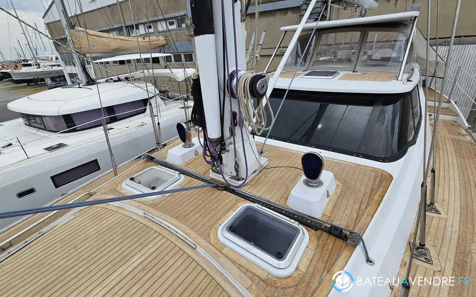 slider 4 Wauquiez Pilot Saloon 60