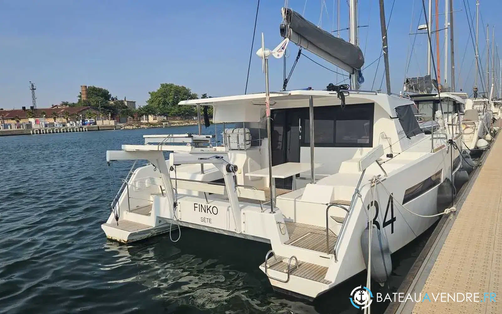 slider 0 Aventura Yacht 34