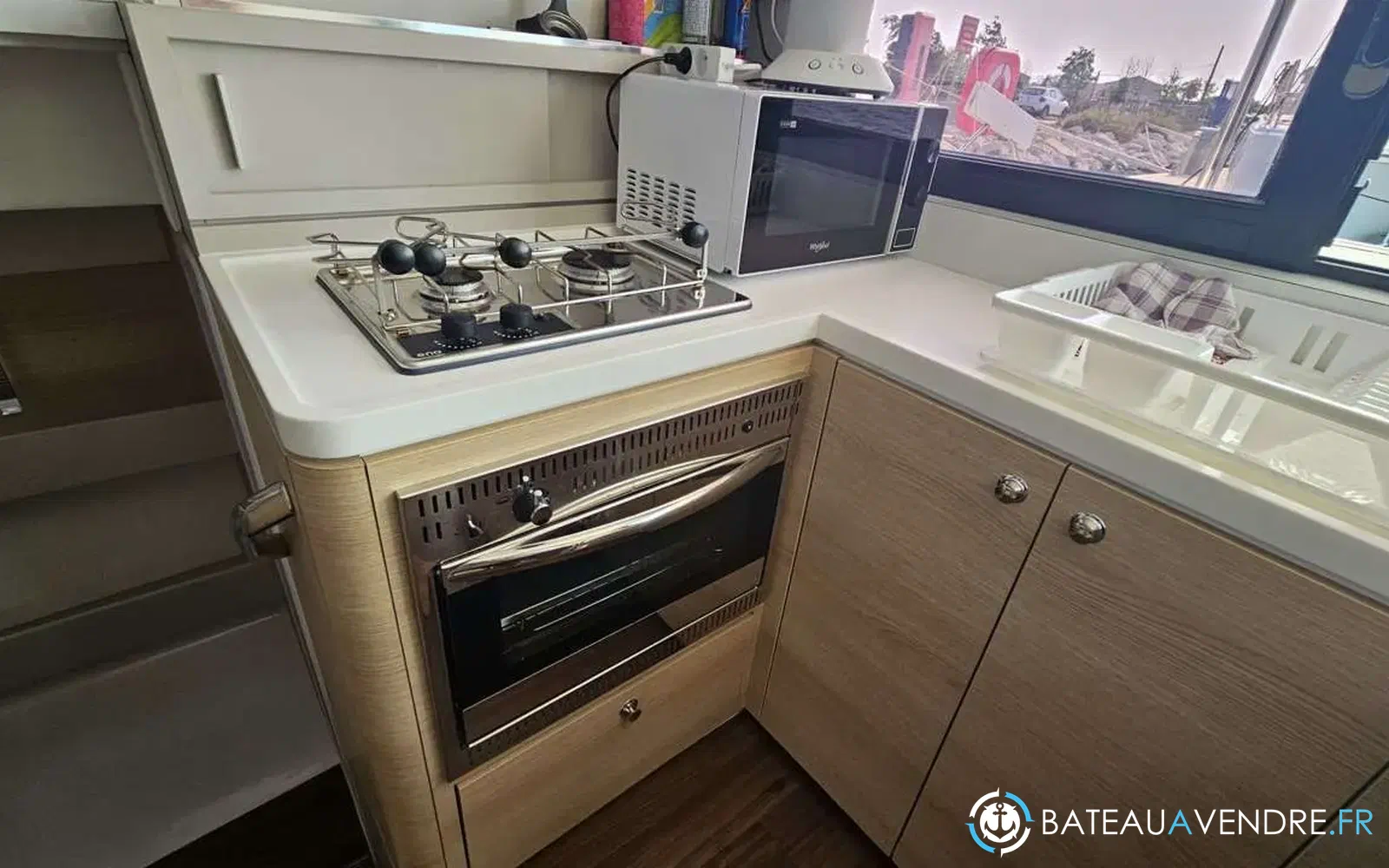 slider 33 Aventura Yacht 34