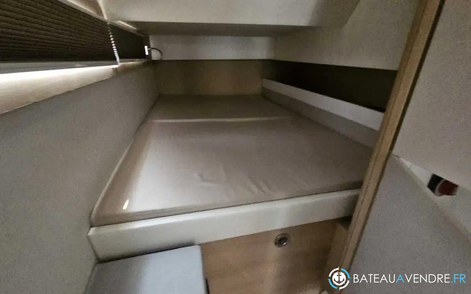 slider 36 Aventura Yacht 34