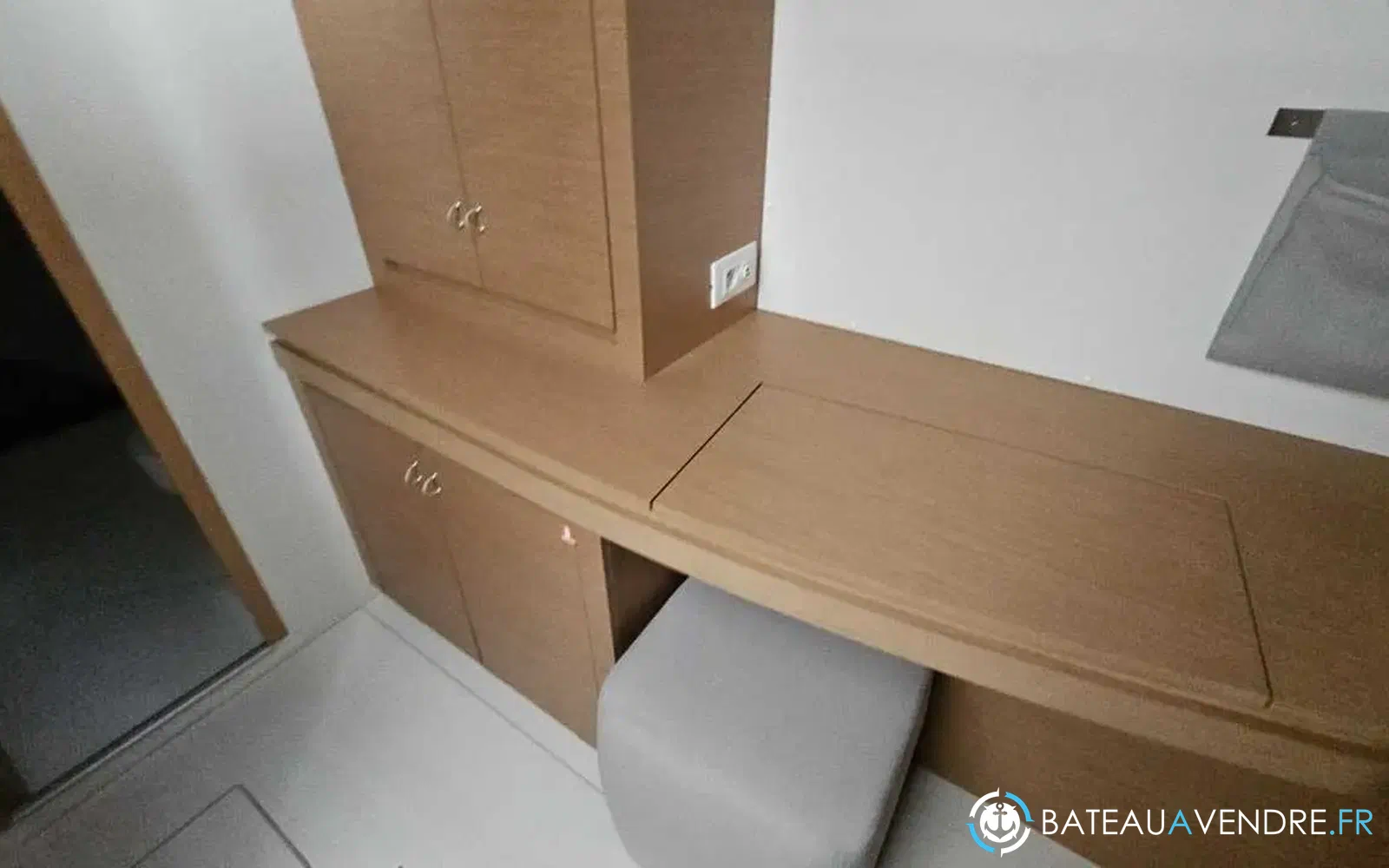 slider 12 Beneteau Excess 11