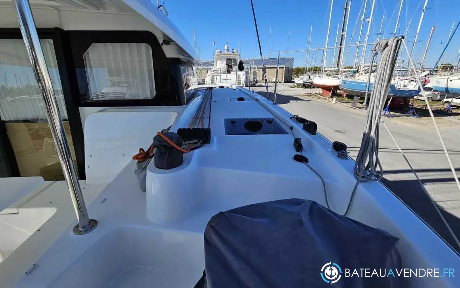 slider 18 Beneteau Excess 11