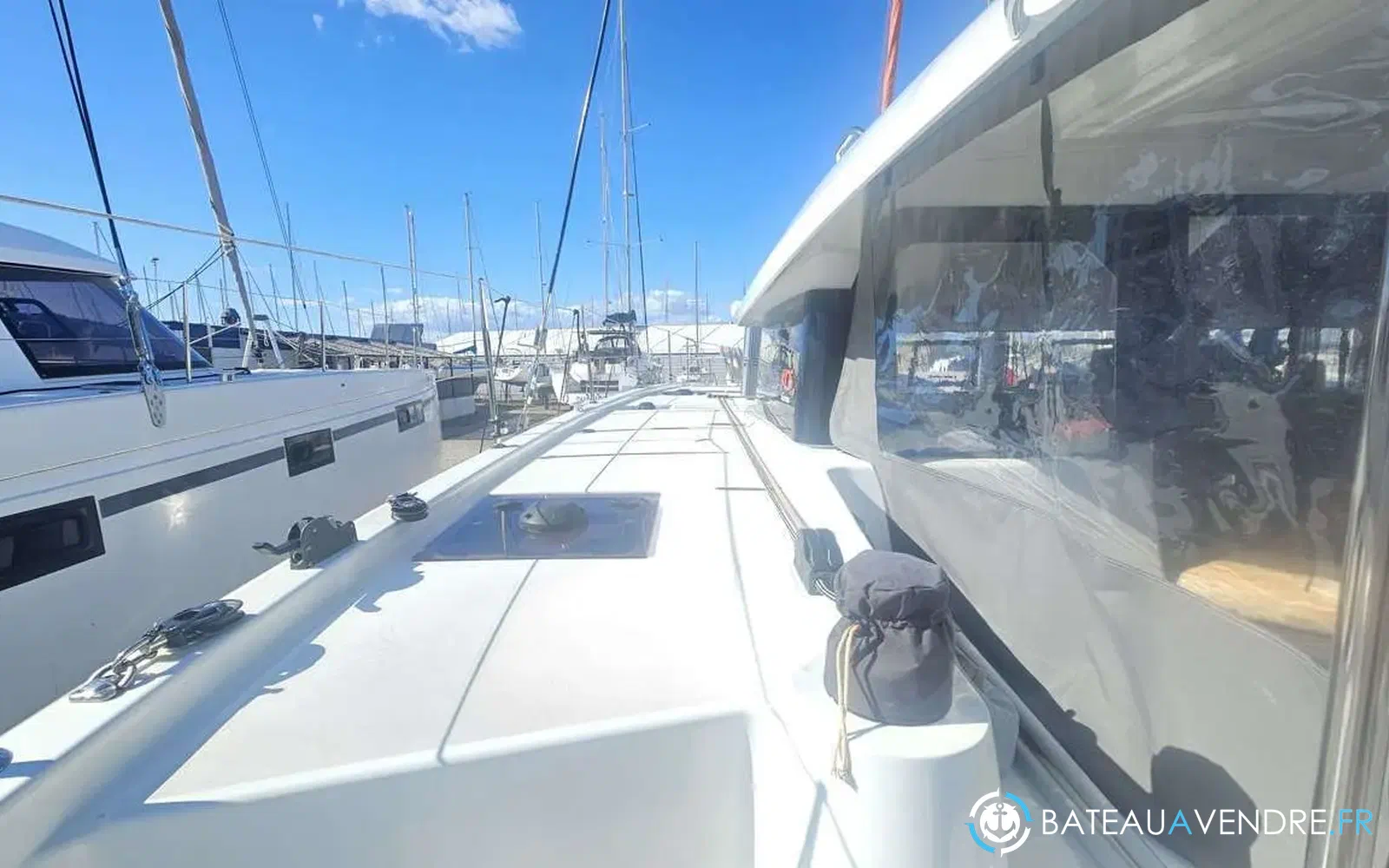 slider 1 Beneteau Excess 11