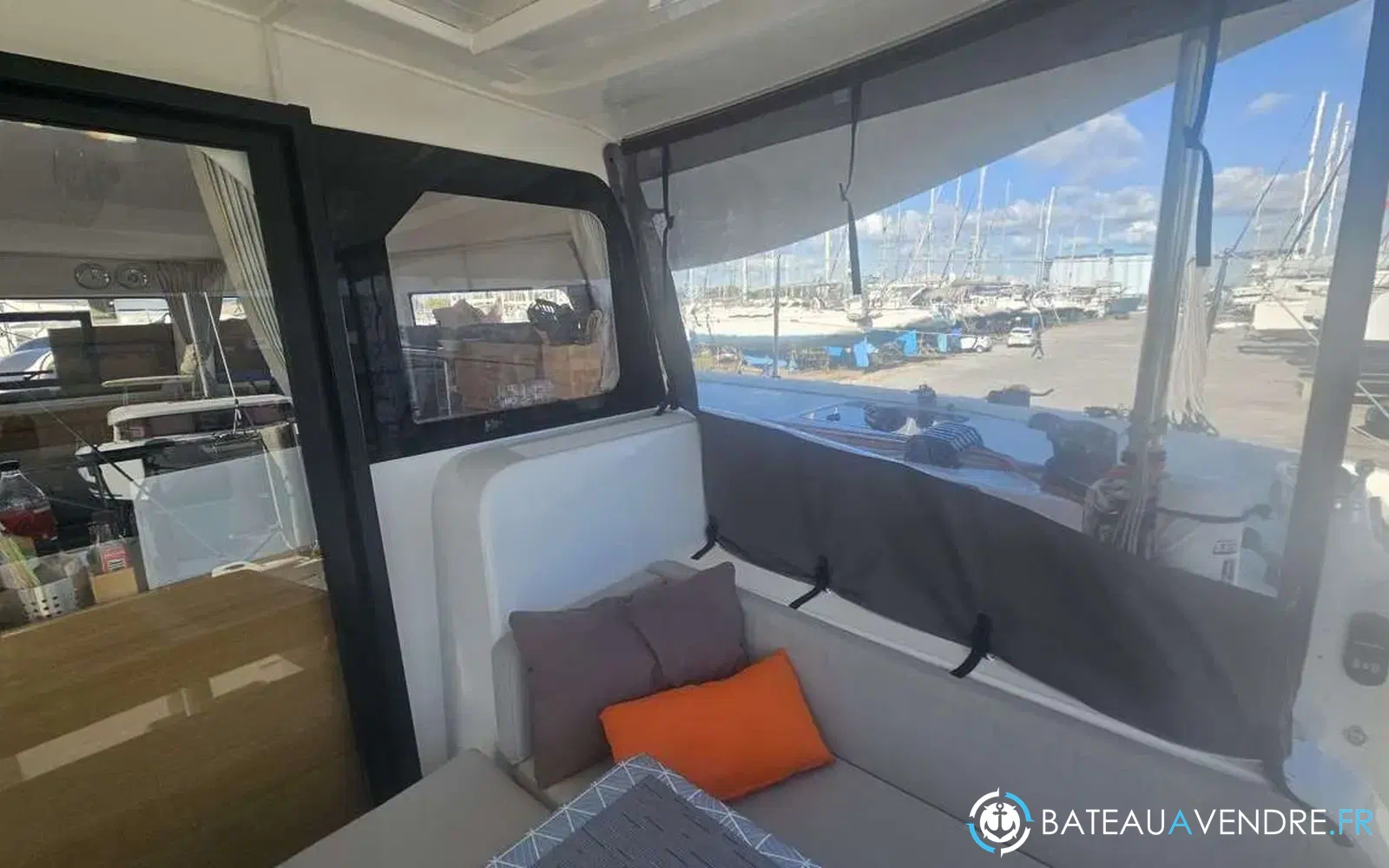 slider 4 Beneteau Excess 11
