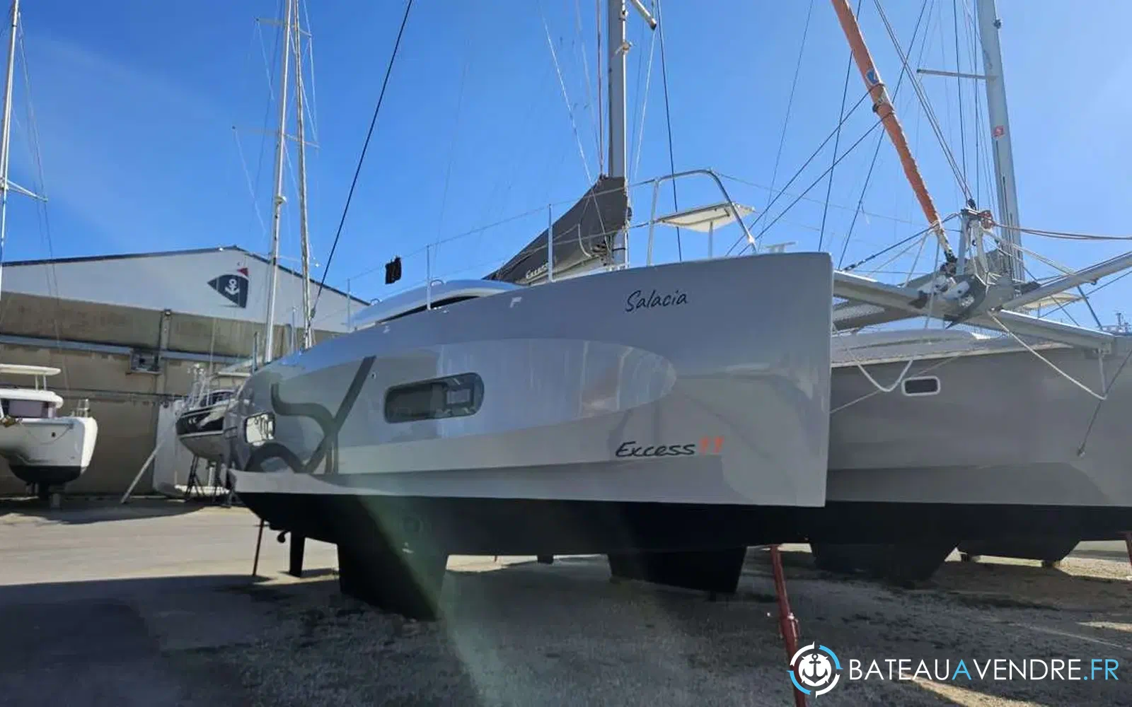 slider 7 Beneteau Excess 11