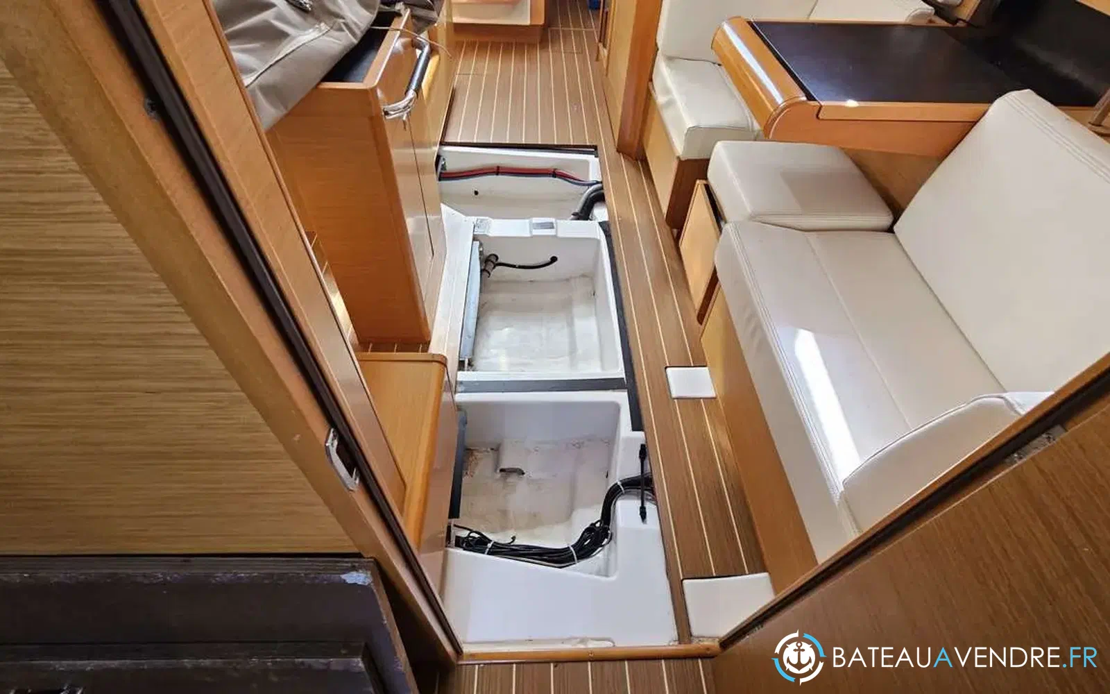 slider 14 Jeanneau Sun Odyssey 409