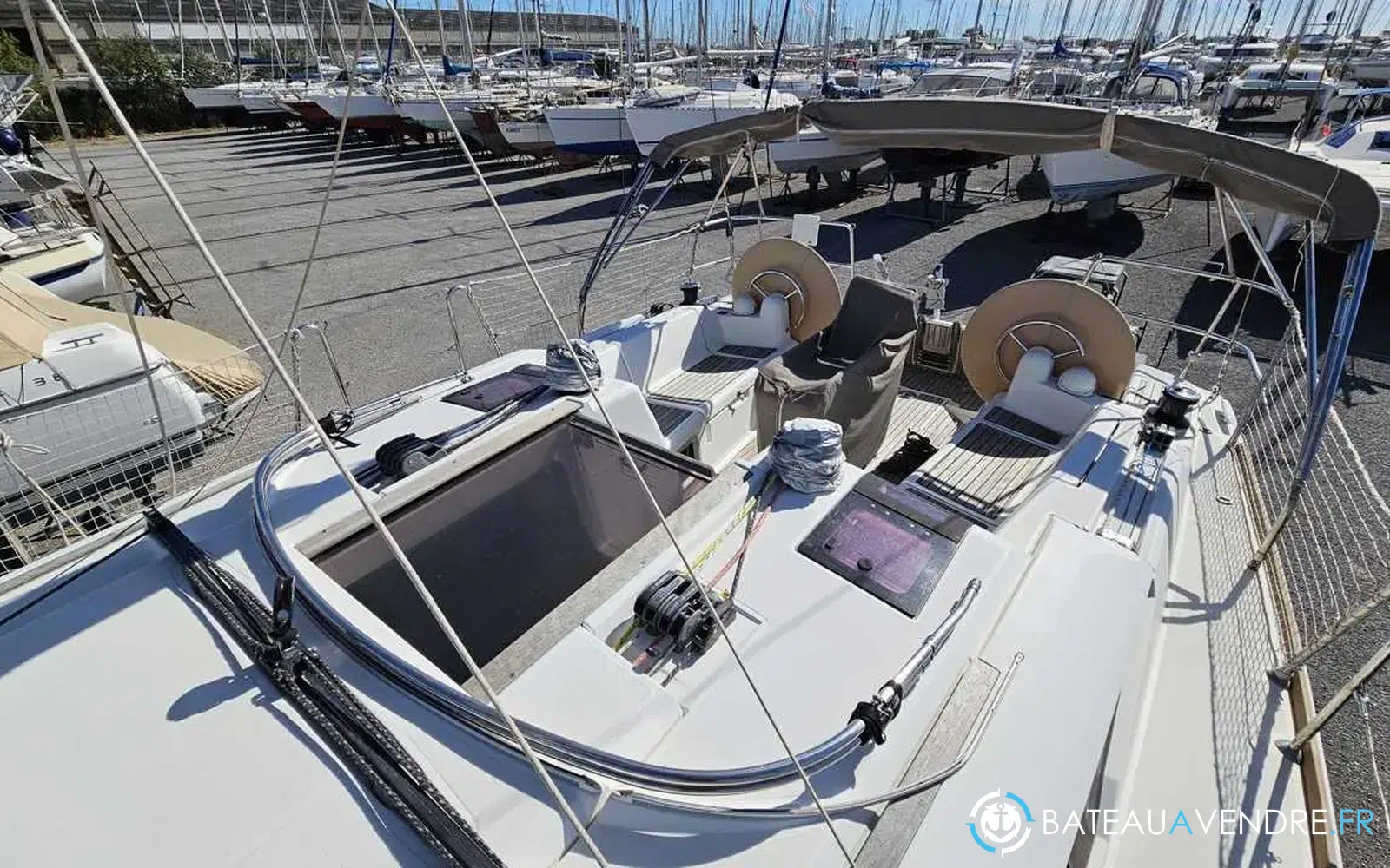 slider 7 Jeanneau Sun Odyssey 409