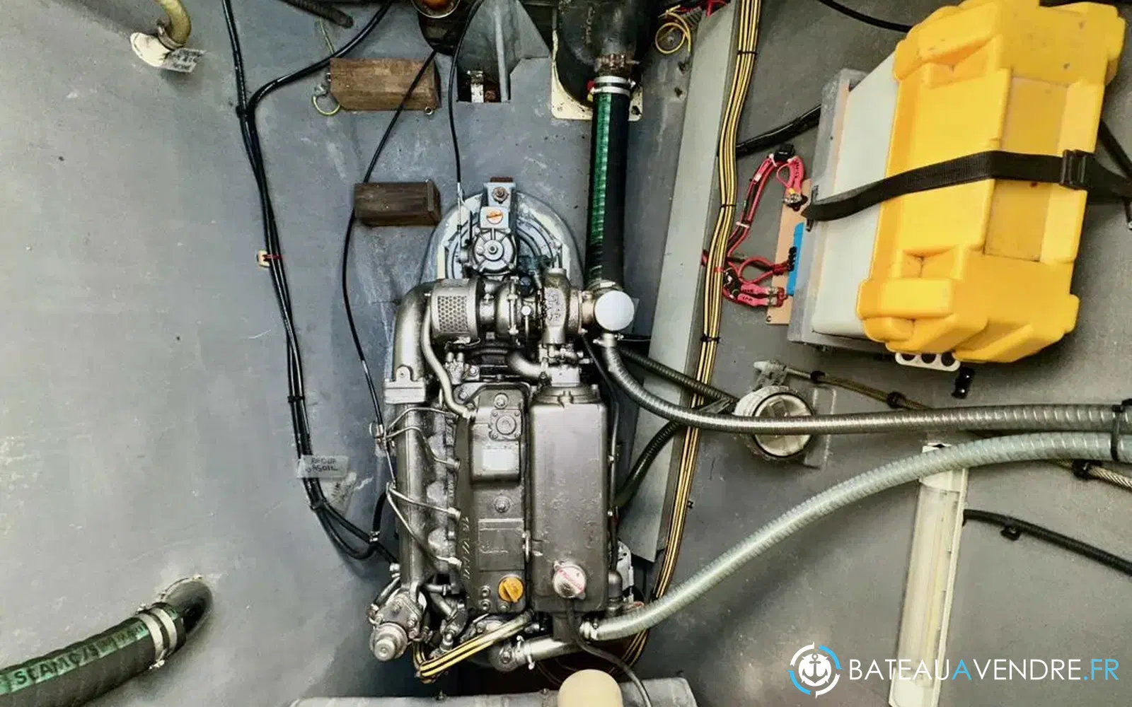 slider 21 Cnb LAGOON 570