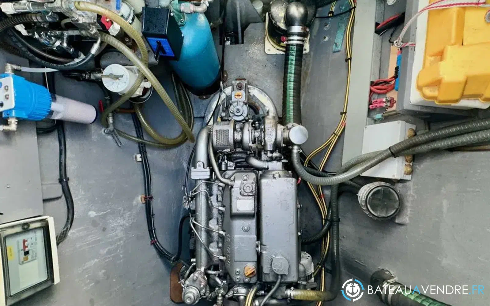 slider 22 Cnb LAGOON 570