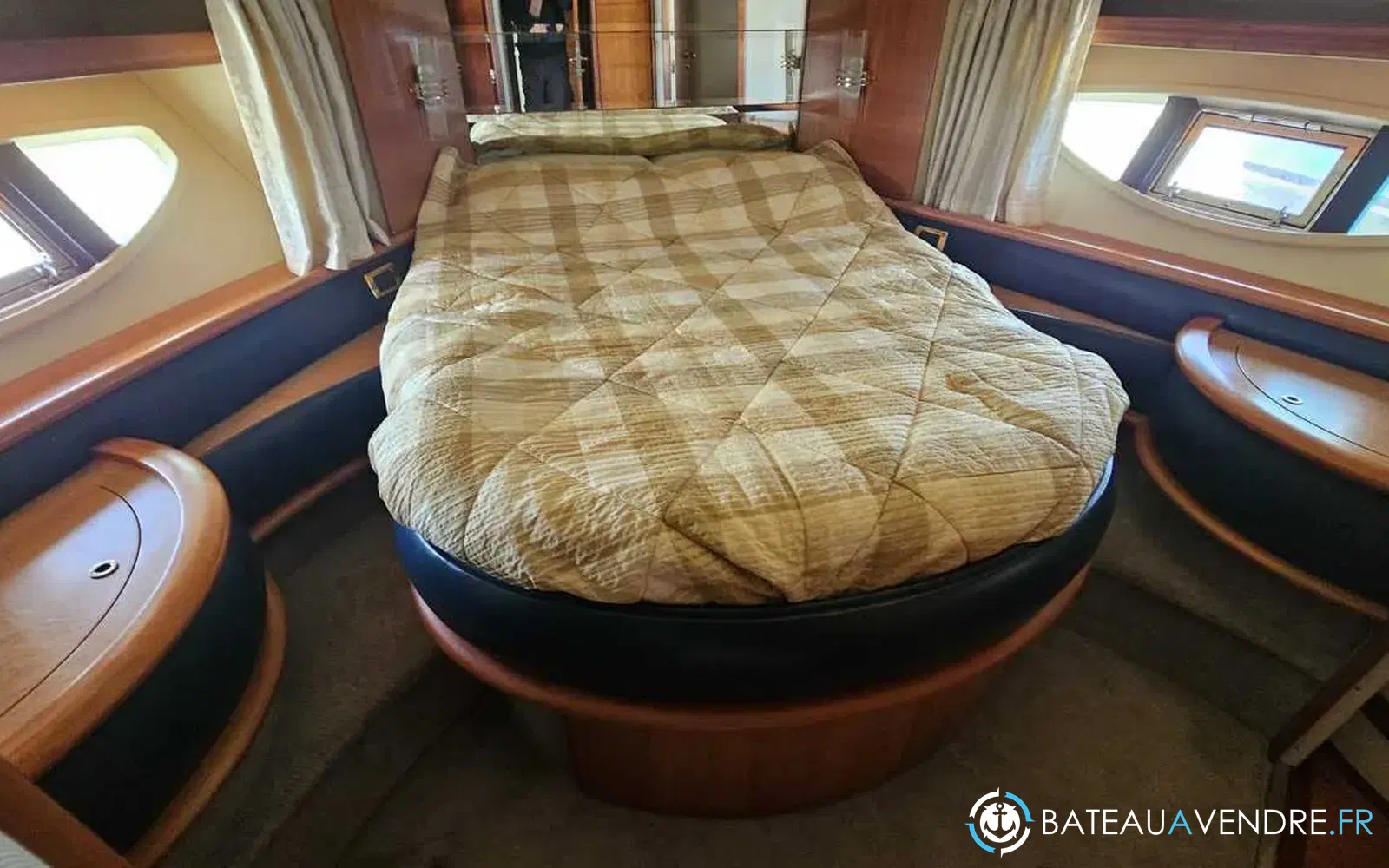 slider 14 Azimut 62 E