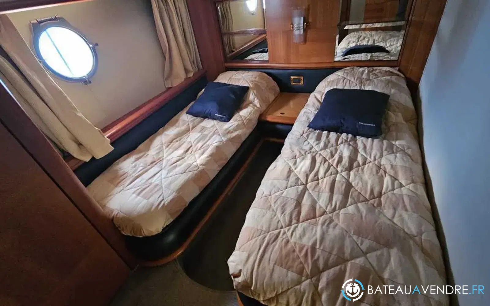 slider 15 Azimut 62 E
