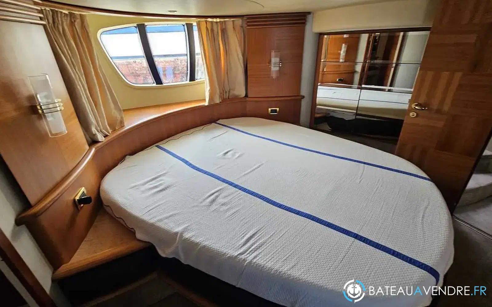 slider 16 Azimut 62 E