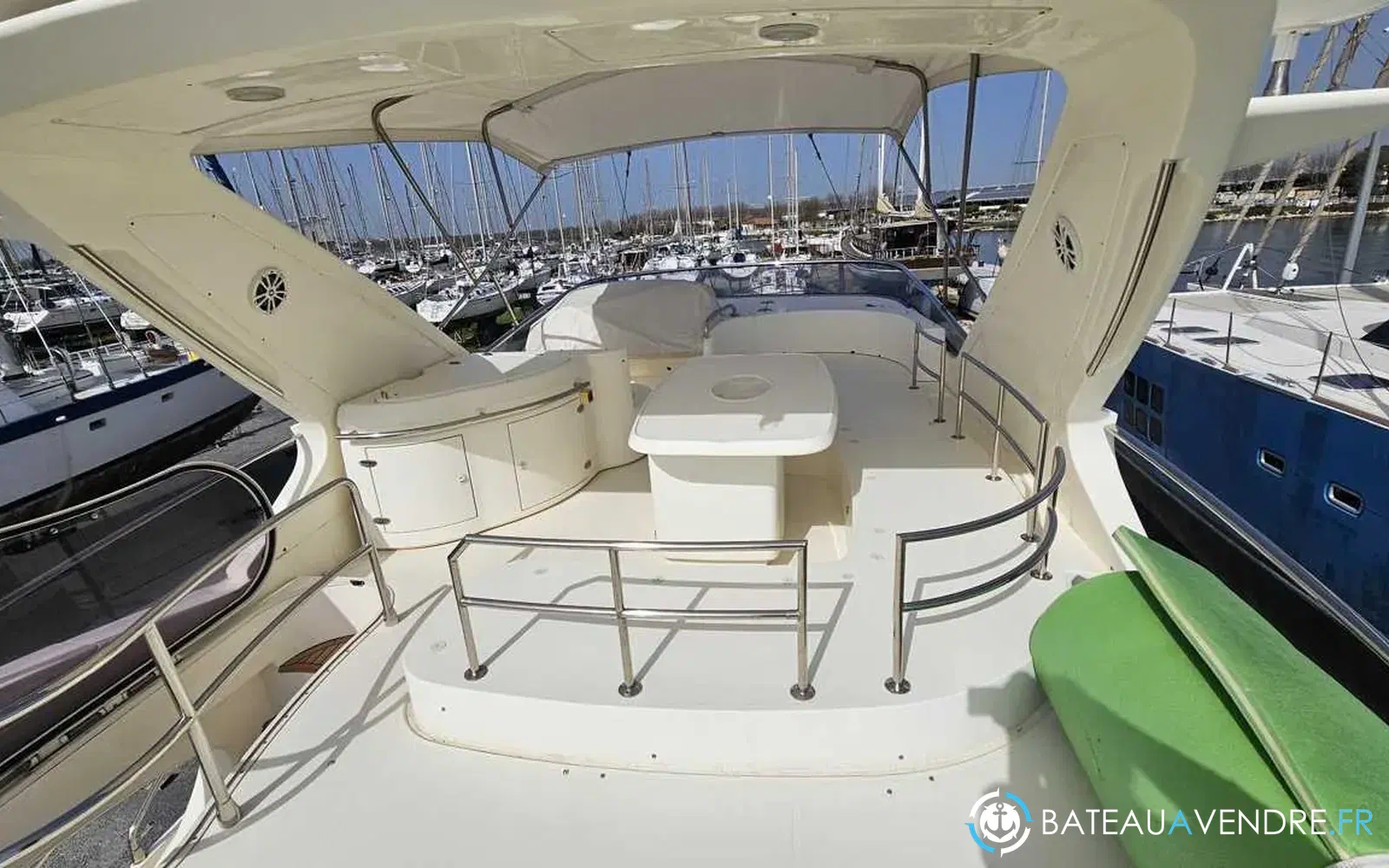 slider 7 Azimut 62 E