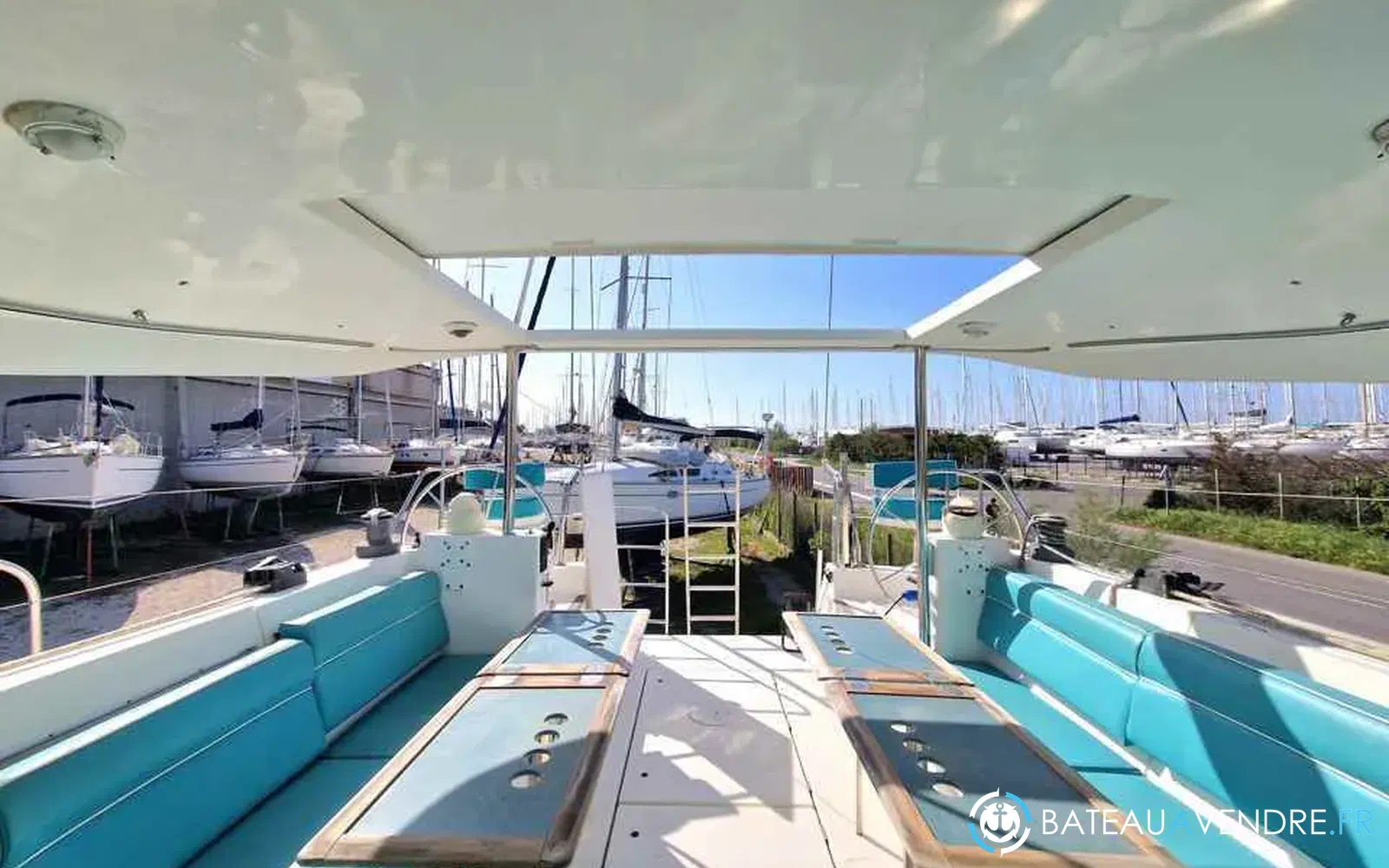 slider 10 Dufour Atoll 43