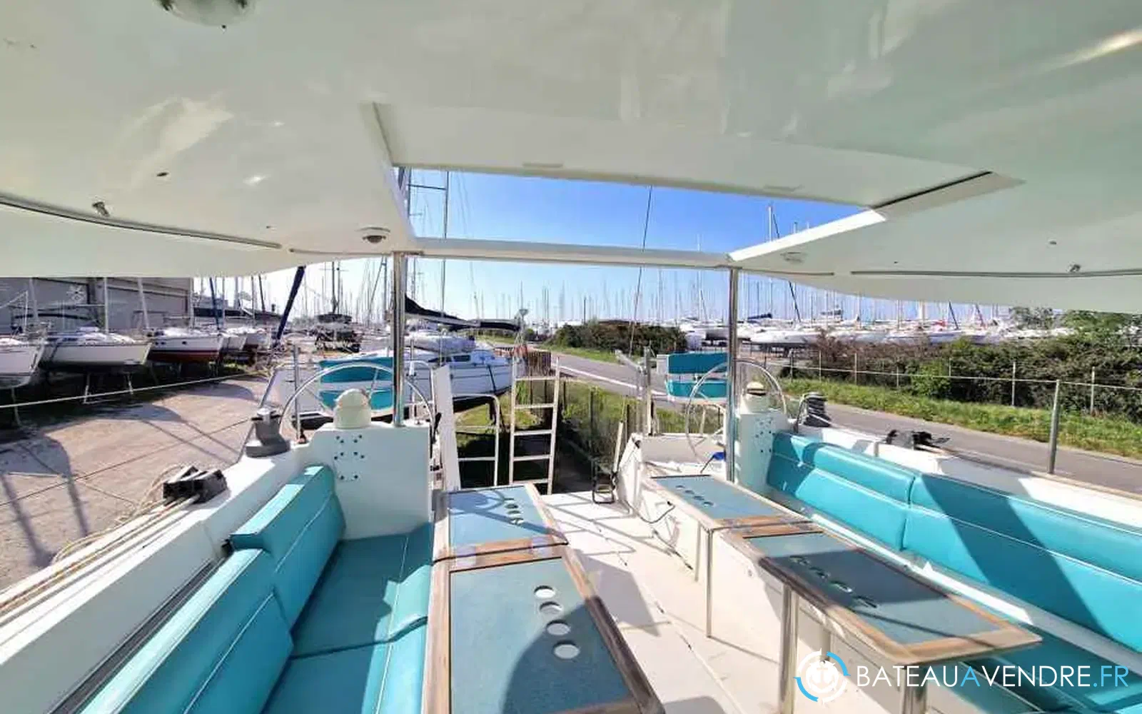 slider 11 Dufour Atoll 43