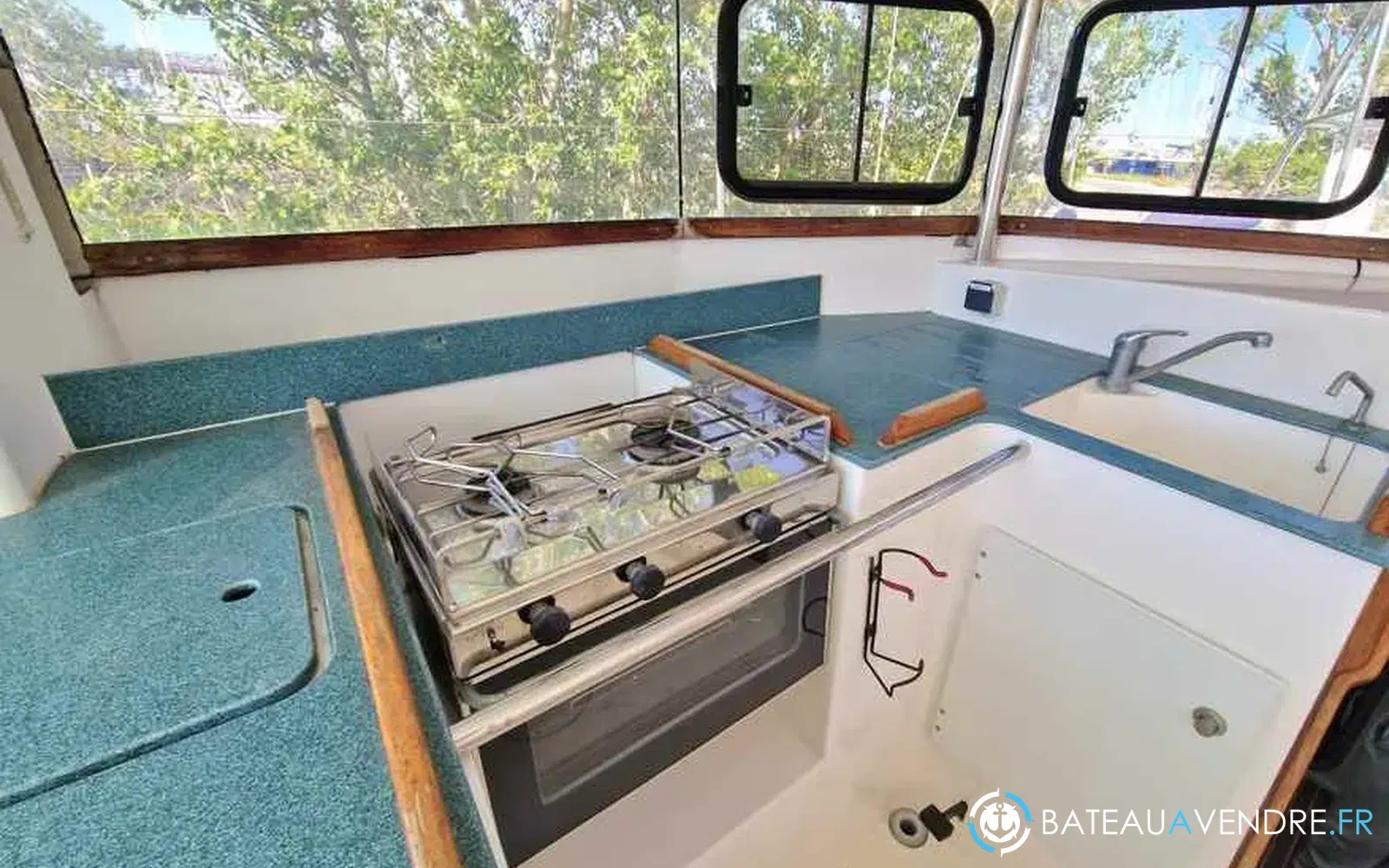 slider 13 Dufour Atoll 43