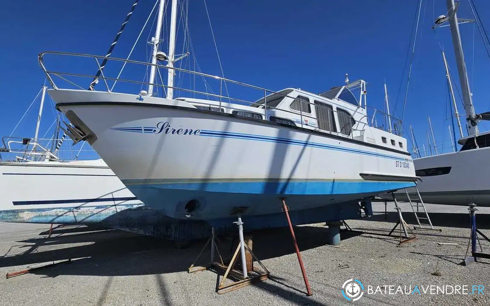 slider 0 Pedro Boat Skiron 35