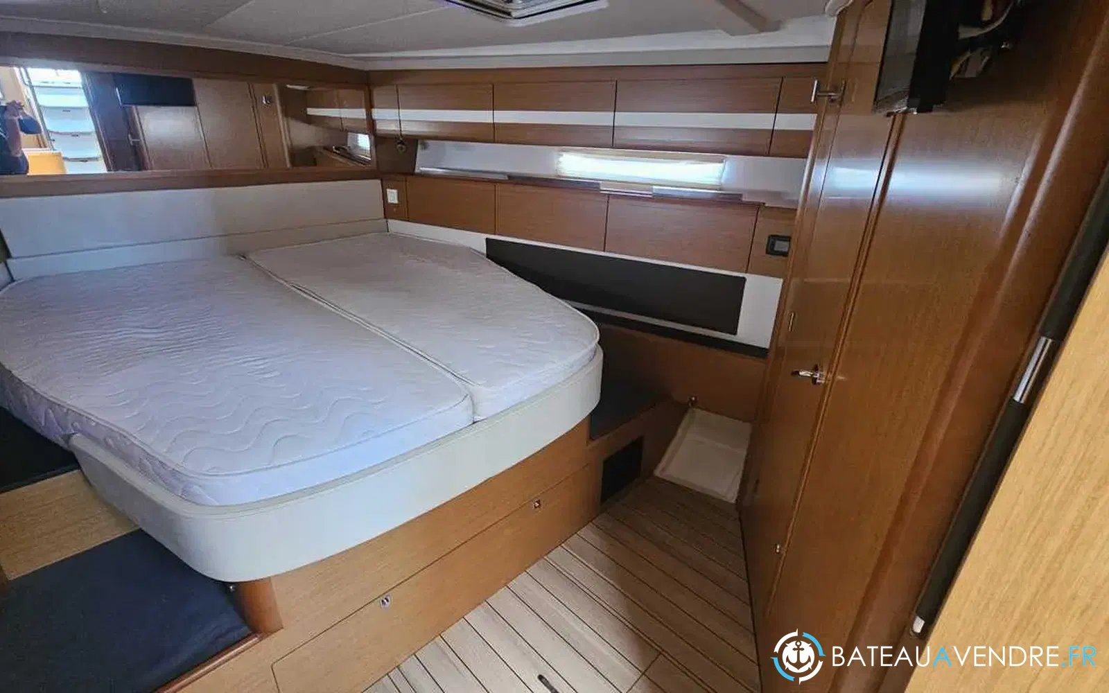 slider 24 Jeanneau 53