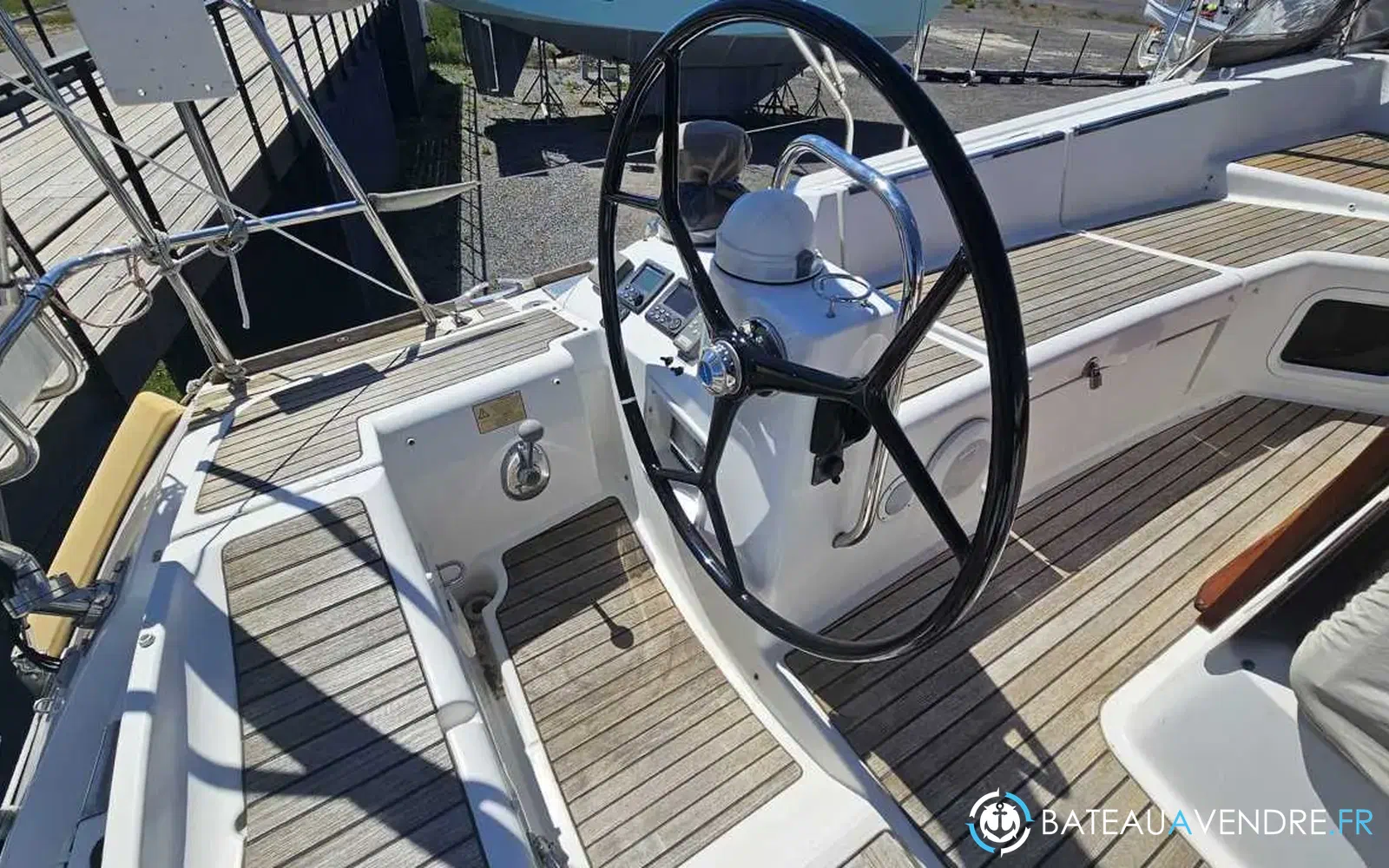 slider 6 Jeanneau 53