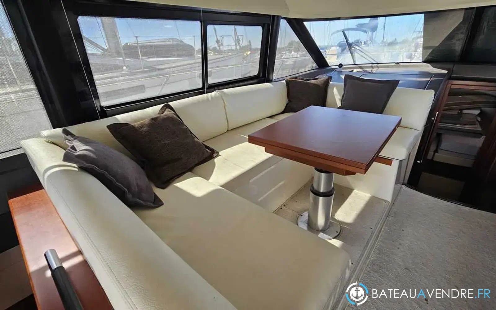slider 15 Jeanneau Prestige 450