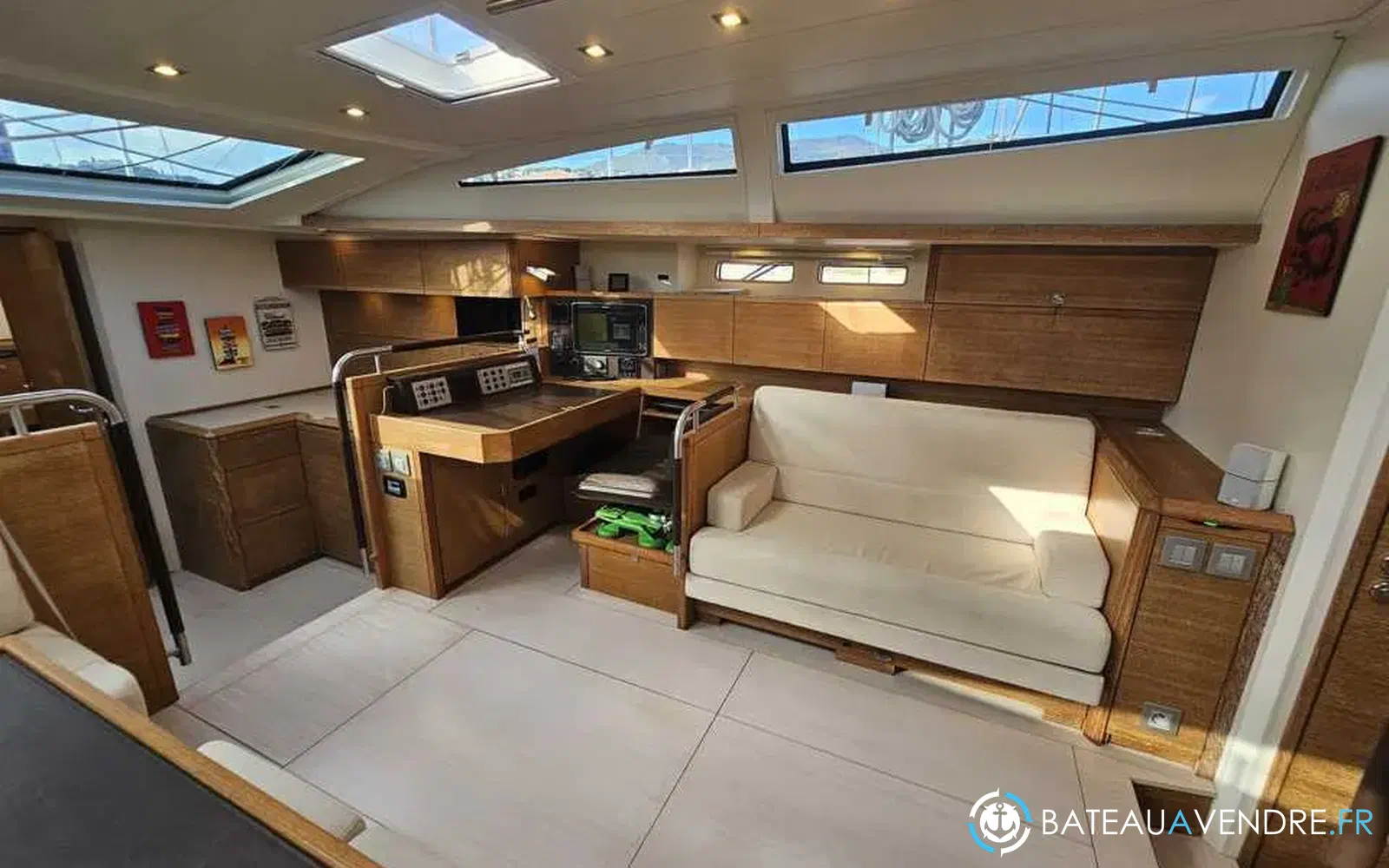slider 13 Cnb Bordeaux 60