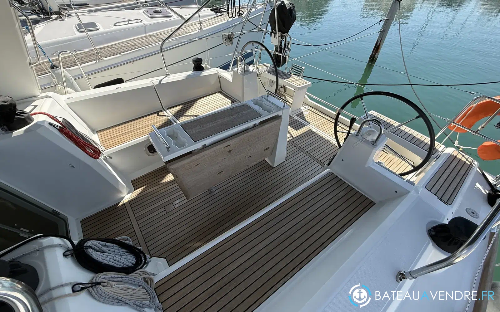 slider 11 Beneteau Oceanis 38