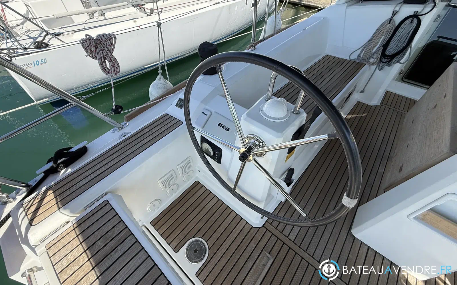 slider 14 Beneteau Oceanis 38