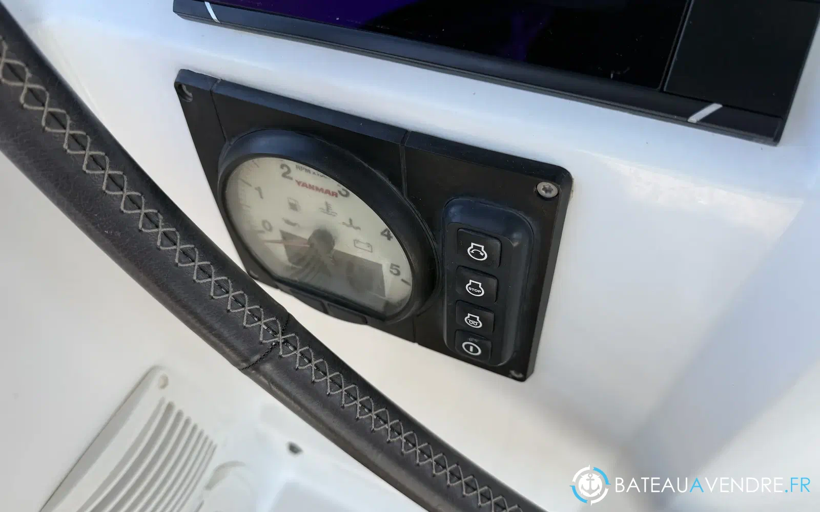 slider 16 Beneteau Oceanis 38