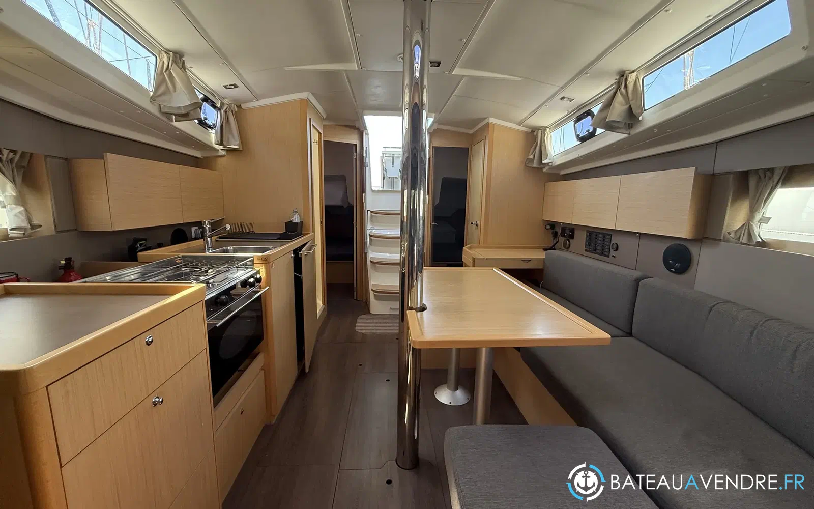slider 37 Beneteau Oceanis 38